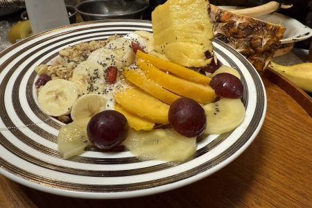 アサイーボウル店内でも食べれます